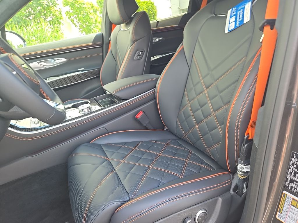 Thumbnail: 2026 Genesis GV70 - 18