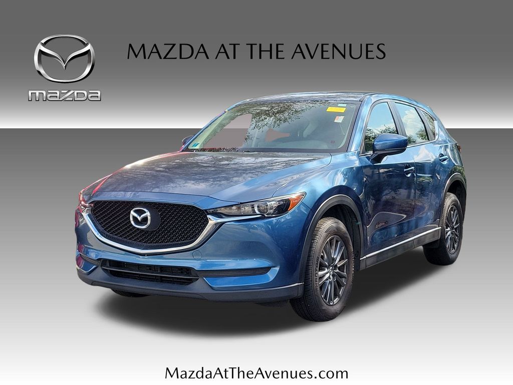 2017 Mazda CX-5 Sport's photo