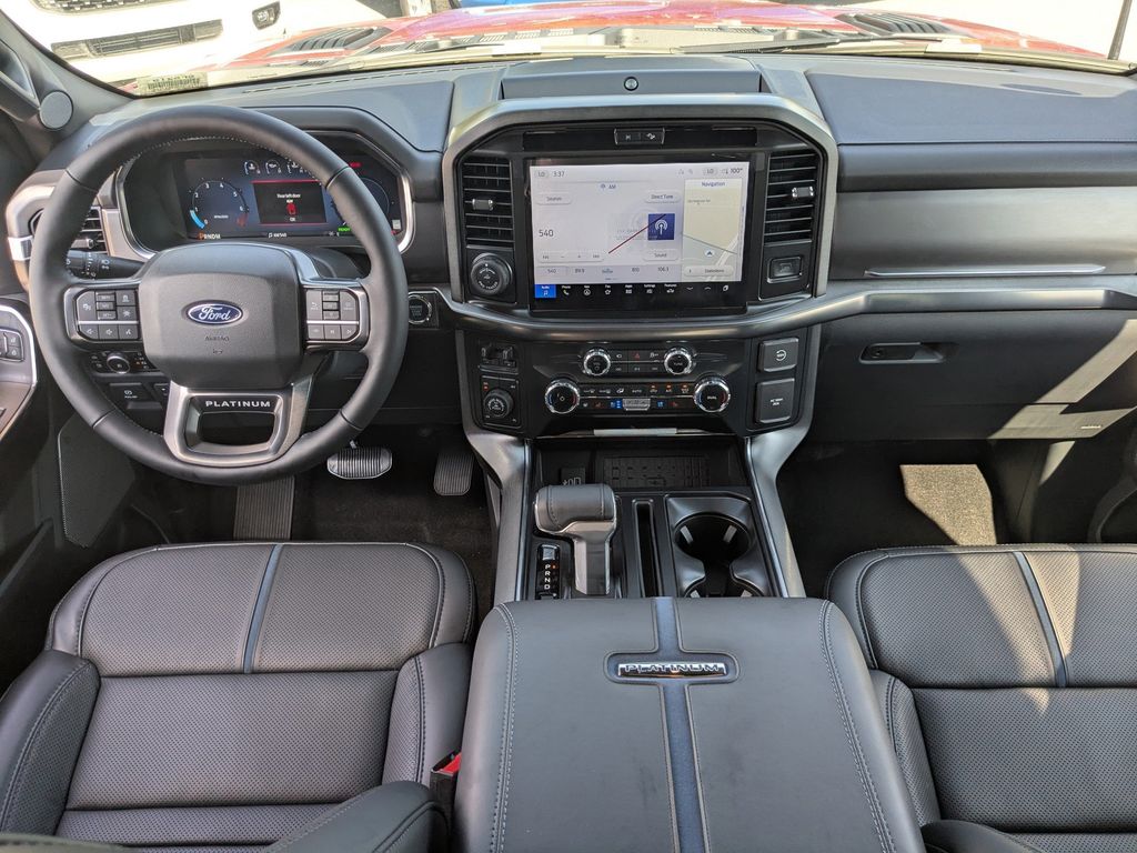 2025 Ford F-150 Platinum