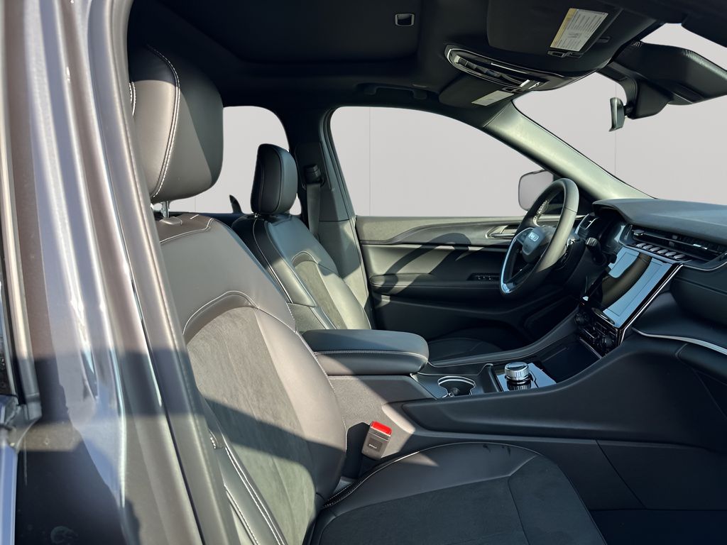 New Car 2025 Jeep Grand Cherokee L  For Sale Under $40,000 In Austin, Texas