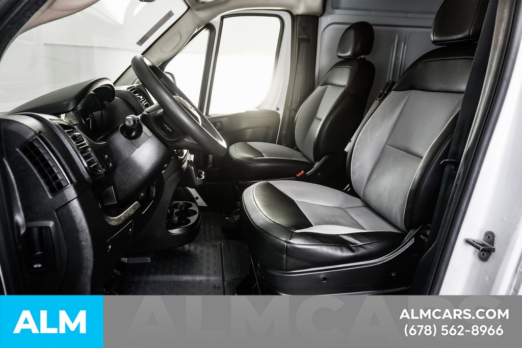 Used 2025 White Ram High Roof image 16
