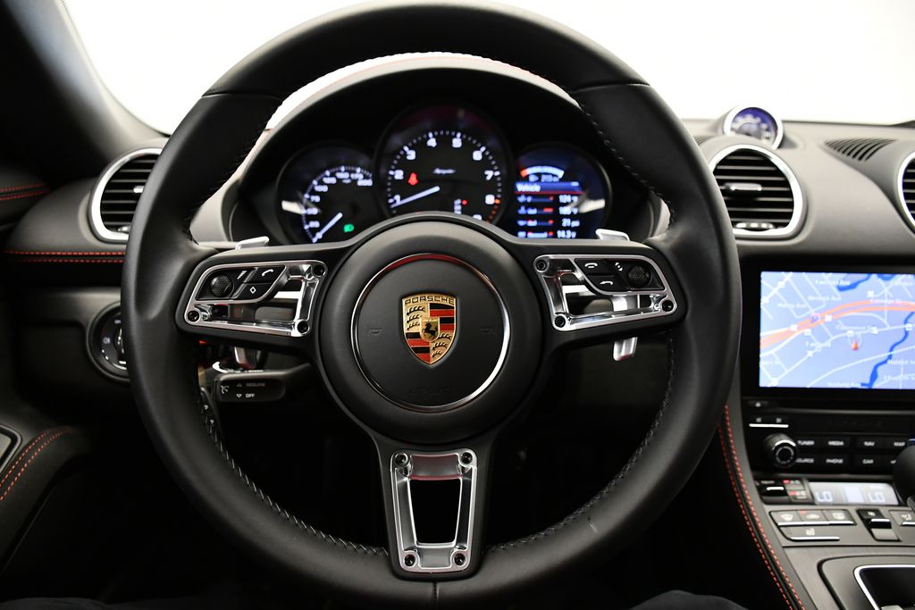 Thumbnail: 2021 Porsche  - 22