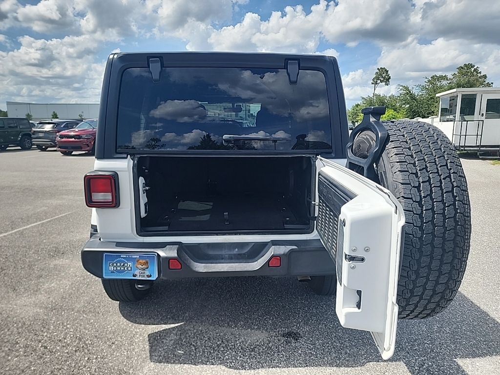 2023 White Jeep Wrangler Sahara 4X4 SUV