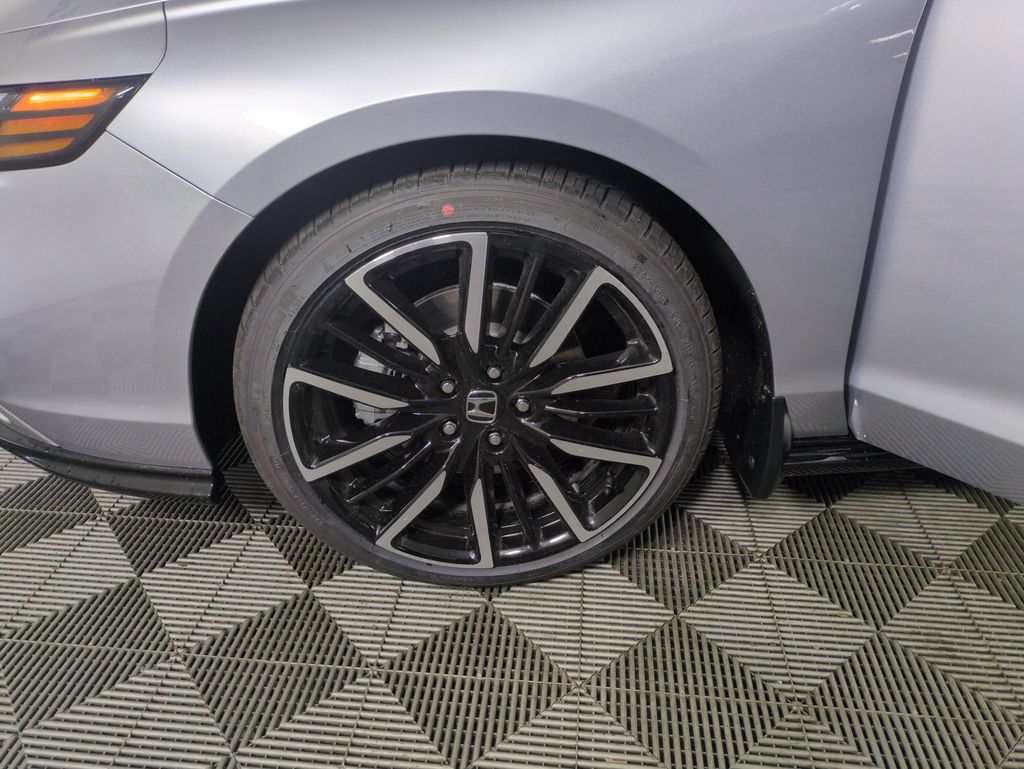 New 2025 Honda Accord Hybrid For Sale in Fort Wayne, IN