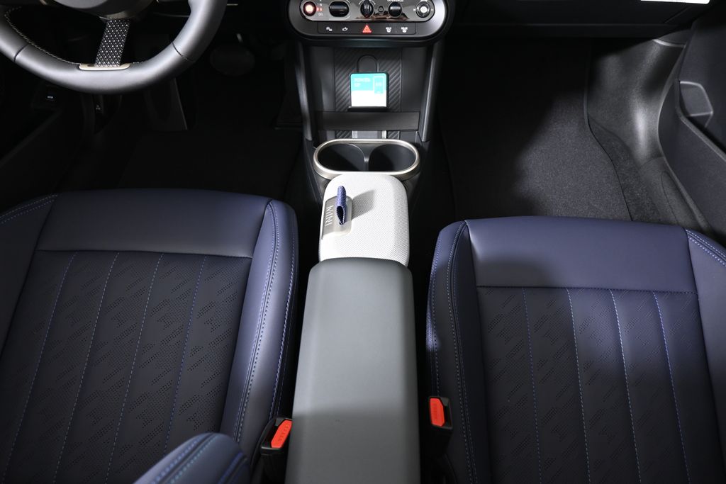 Thumbnail: 2026 MINI Cooper - 24