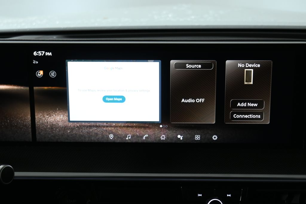 Thumbnail: 2026 INFINITI QX80 - 17