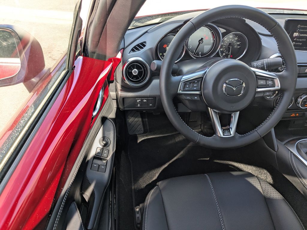 2025 Mazda MX-5 Miata Grand Touring