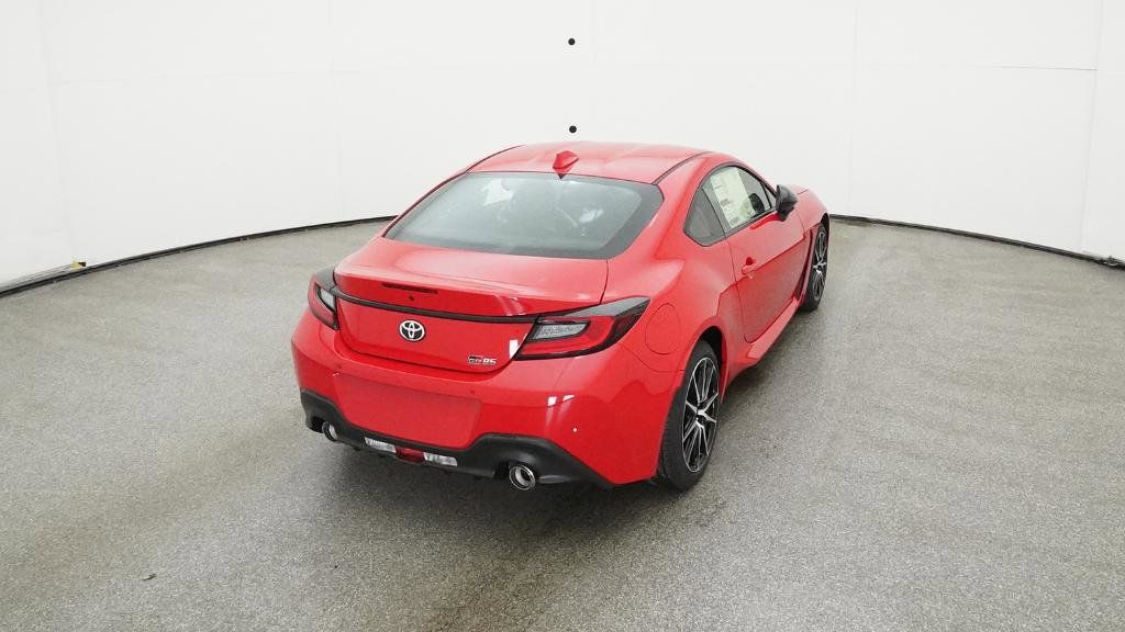 Thumbnail: 2025 Toyota GR86 - 3