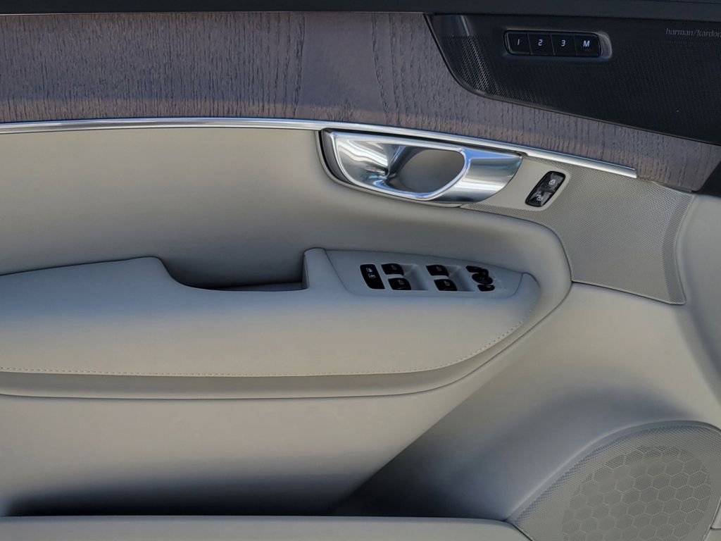 new 2026 Volvo XC90 car, priced at $72,155