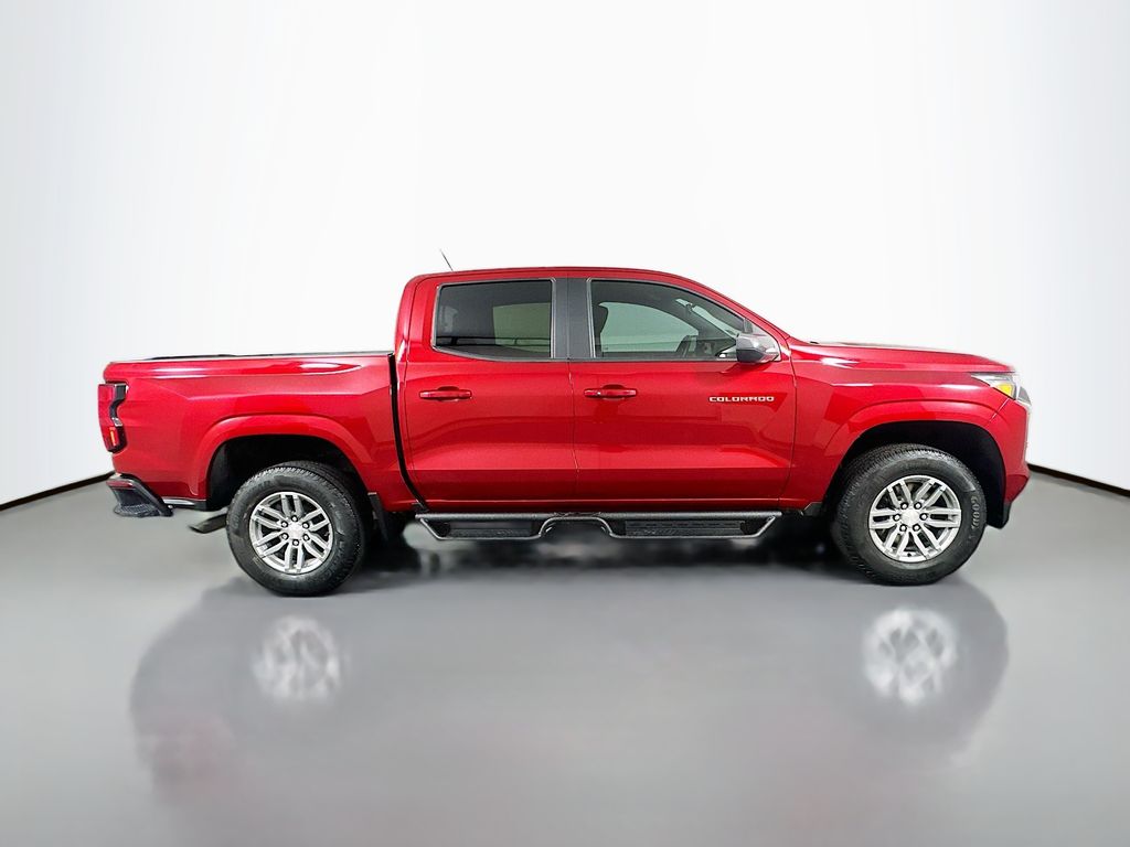 Thumbnail: 2024 Chevrolet Colorado - 4