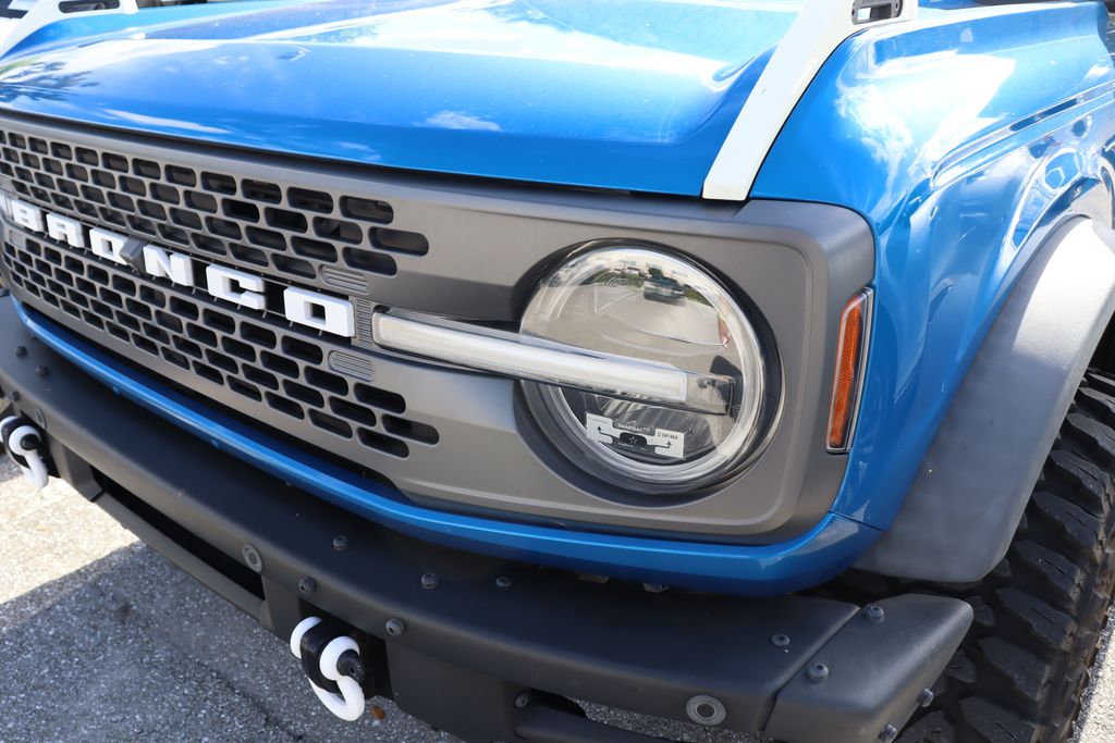 Thumbnail: 2021 Ford Bronco - 3