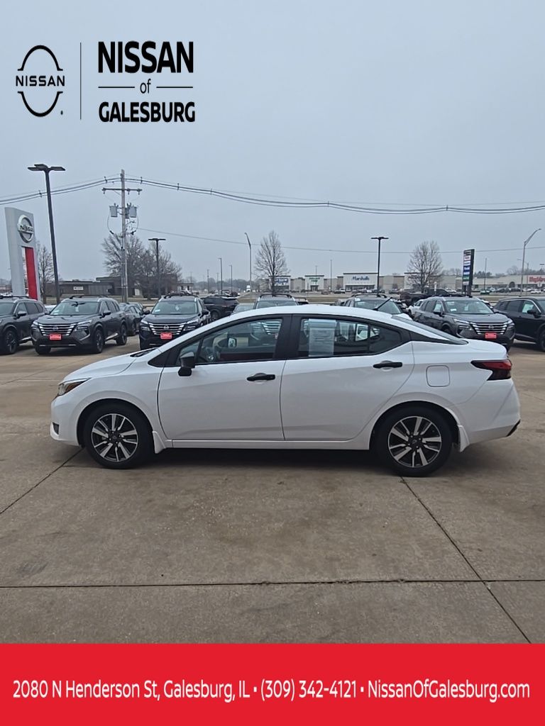 2025 Nissan Versa S FWD