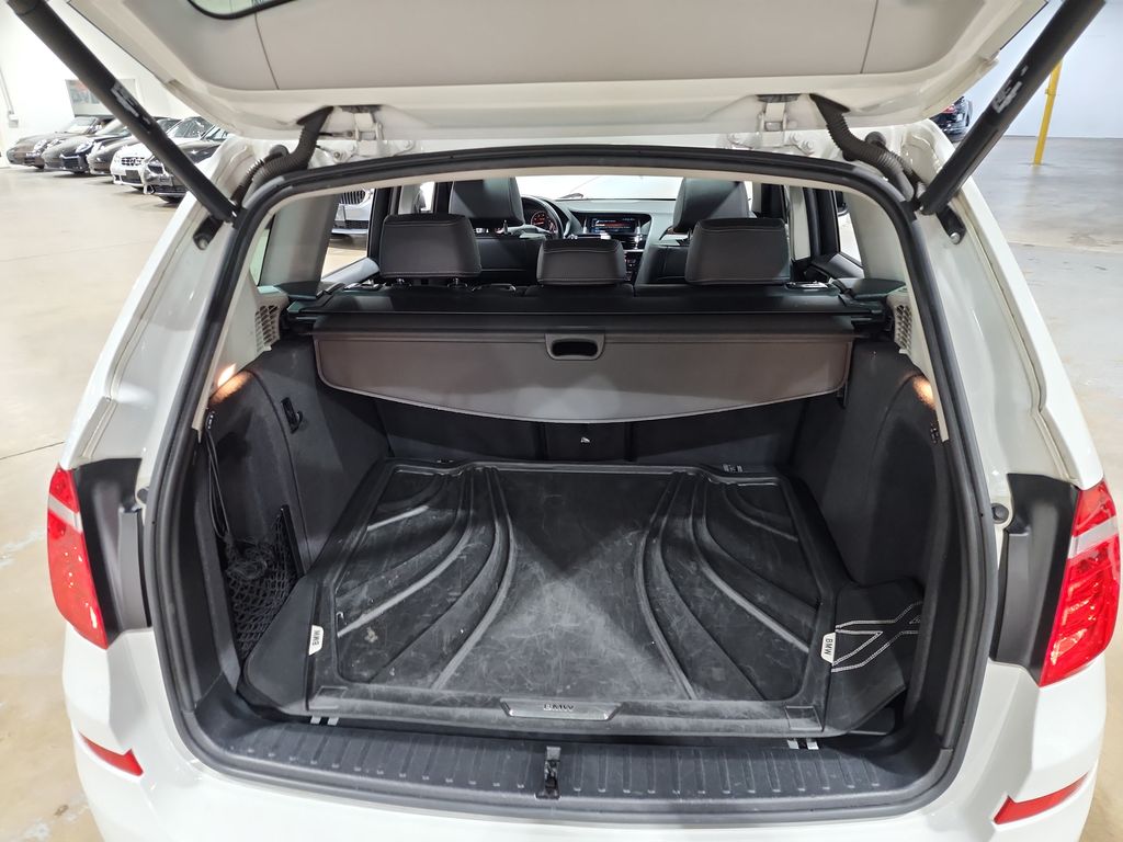 2017 BMW X3 xDrive28i photo