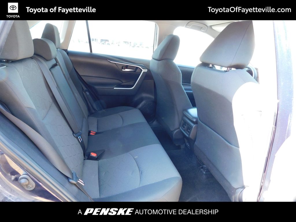 Thumbnail: 2022 Toyota RAV4 - 5