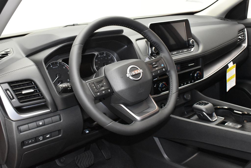 Thumbnail: 2026 Nissan Rogue - 15