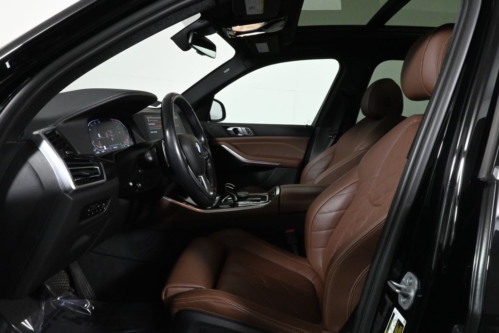 Thumbnail: 2023 BMW X5 - 3