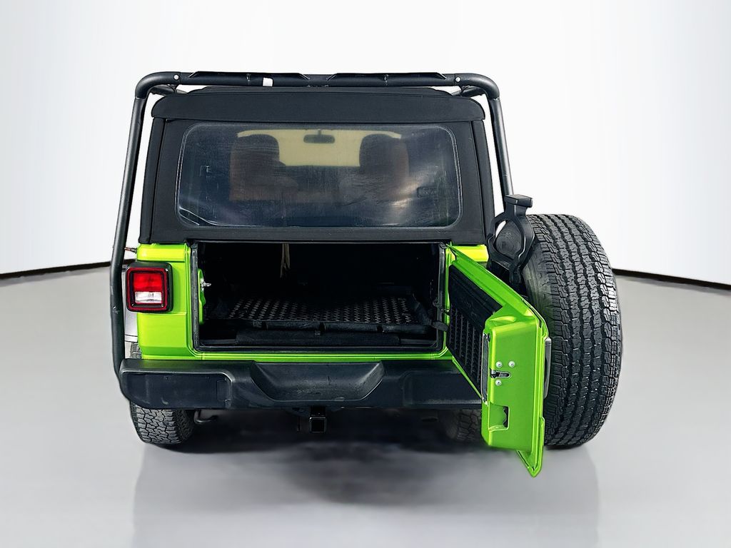 Used 2019 Green Jeep Unlimited Sport S image 29