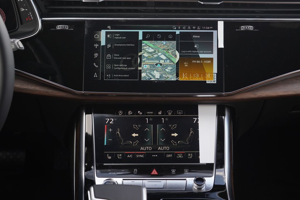 Thumbnail: 2026 Audi Q7 - 10
