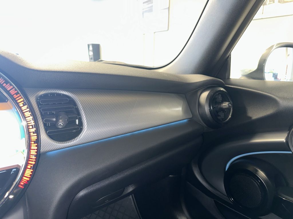 Thumbnail: 2024 MINI Cooper - 16