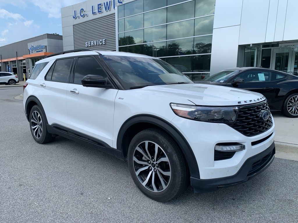 2023 Ford Explorer ST-Line