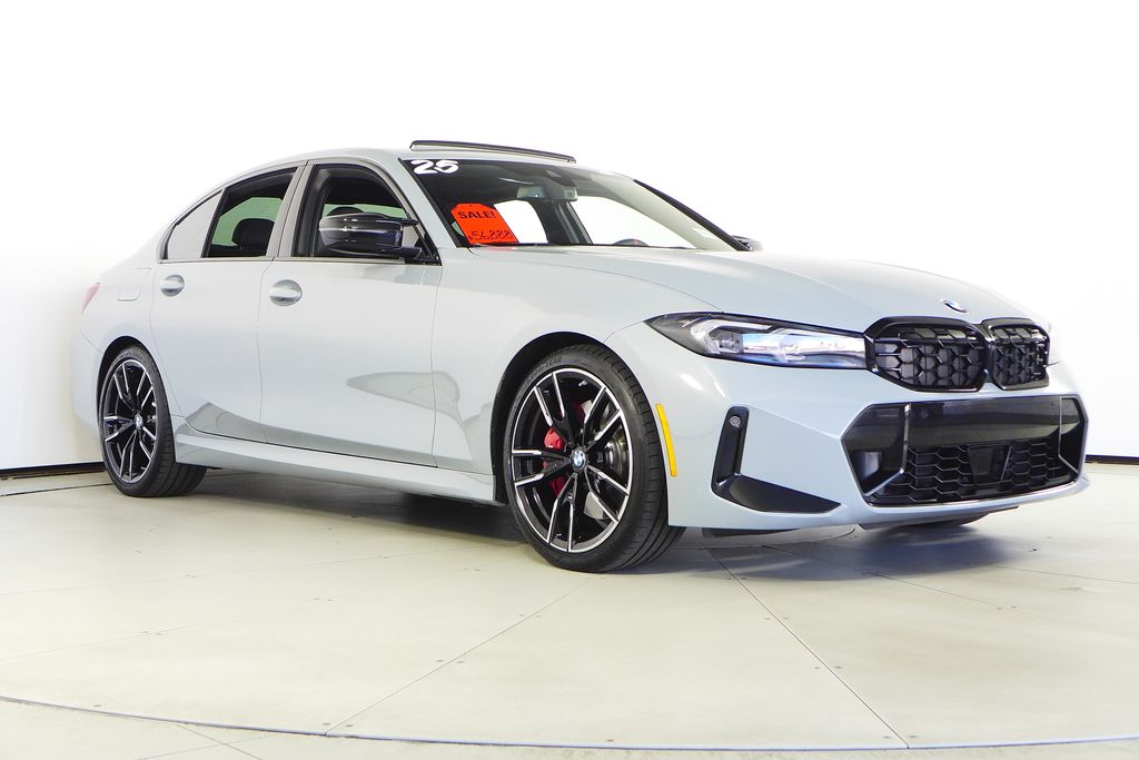 Thumbnail: 2025 BMW 3 Series - 4