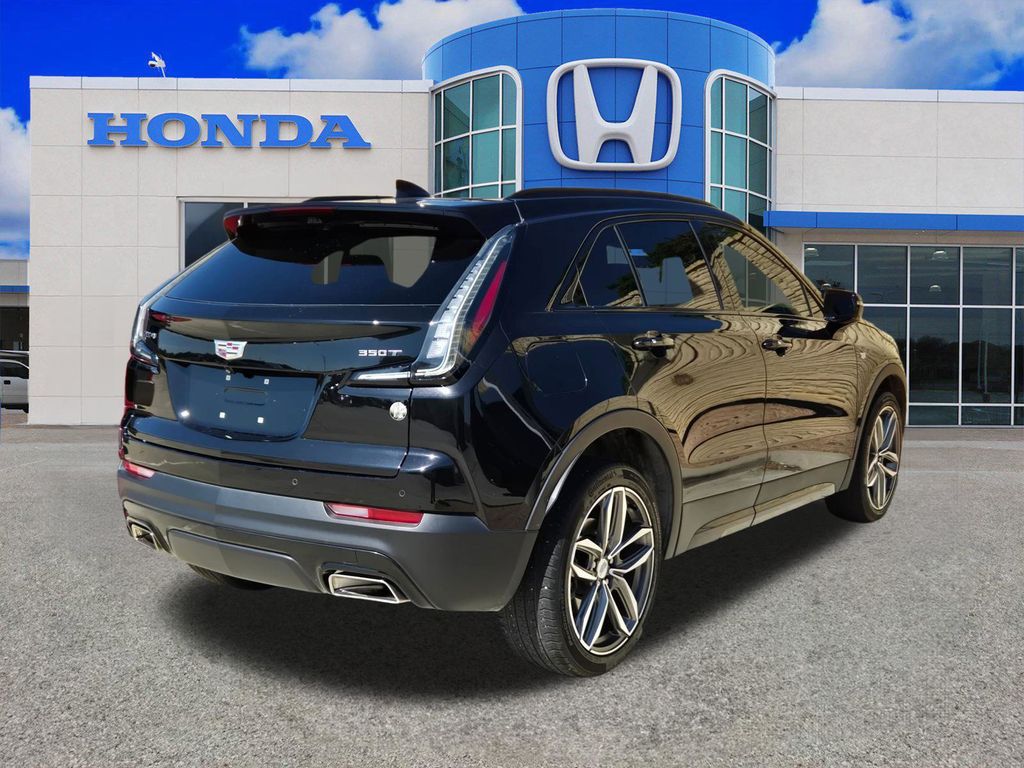 Used 2022 Cadillac XT4 SUV