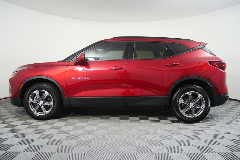 Thumbnail: 2023 Chevrolet Blazer - 6