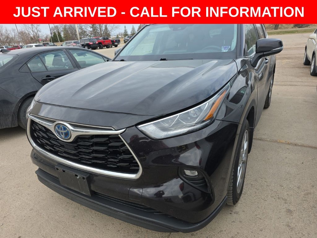 Amber 2020 Toyota Highlander Hybrid Limited AWD SUV / Crossover All-Wheel Drive Continuously Variable Transmission