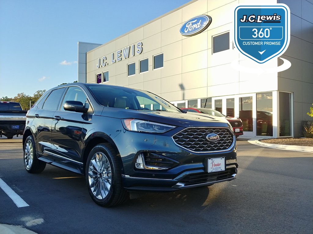 2024 Ford Edge Titanium