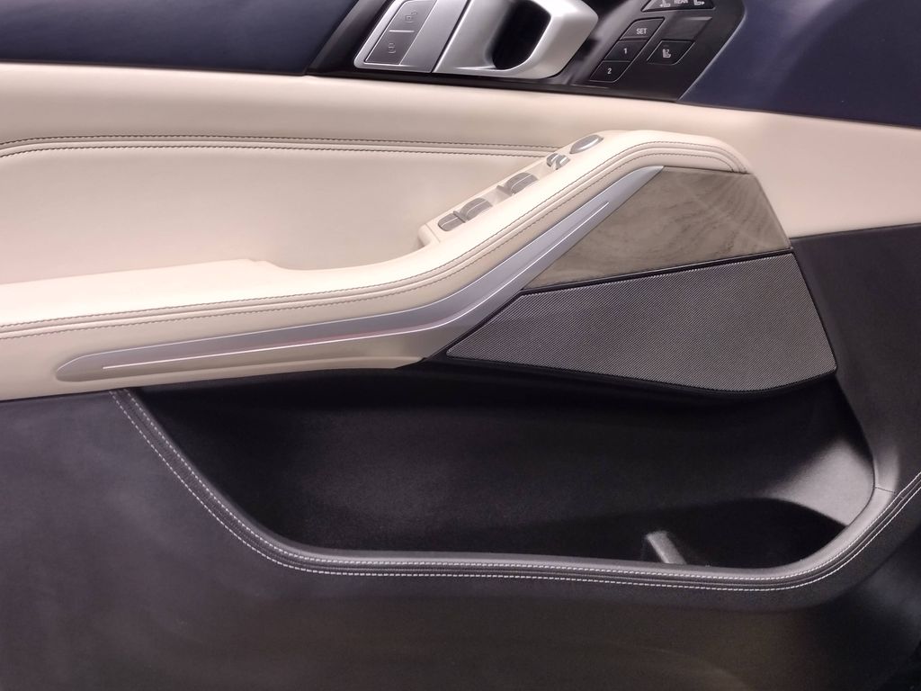 2019 BMW X7 xDrive50i
