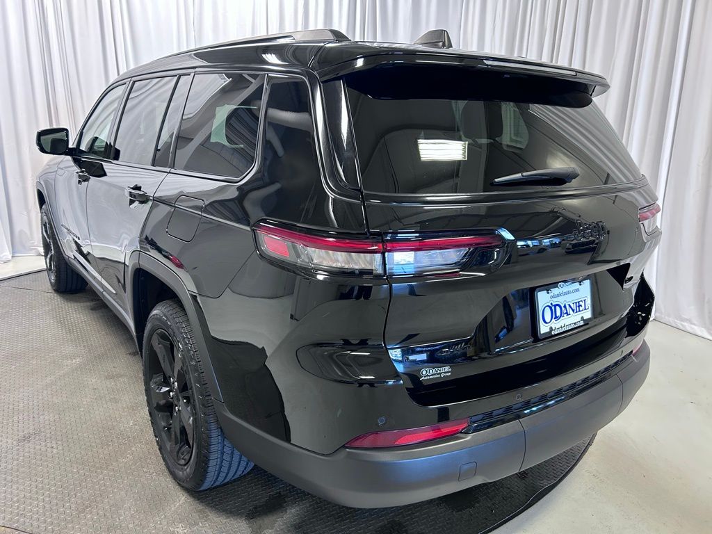 used 2023 Jeep Grand Cherokee L car, priced at $30,295