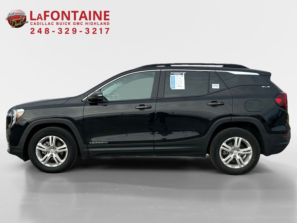 2022 GMC Terrain SLE 4