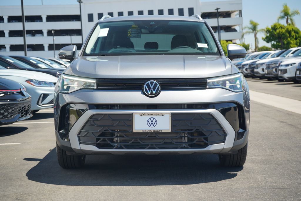 Thumbnail: 2025 Volkswagen Taos - 5