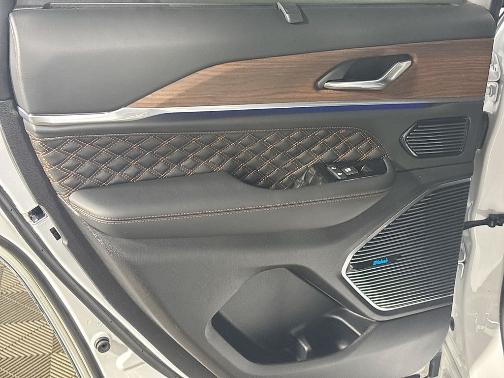 2022 Jeep Grand Cherokee Summit 4xe