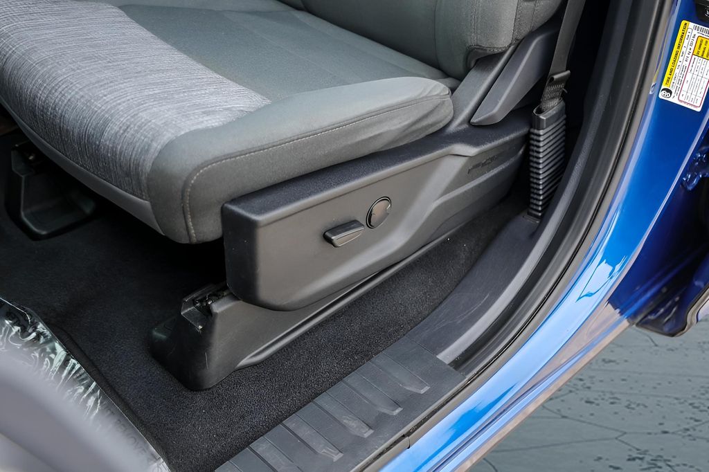 Used Car 2023 Ford F-150  Xlt For Sale Under $35,000 In Austin, Texas