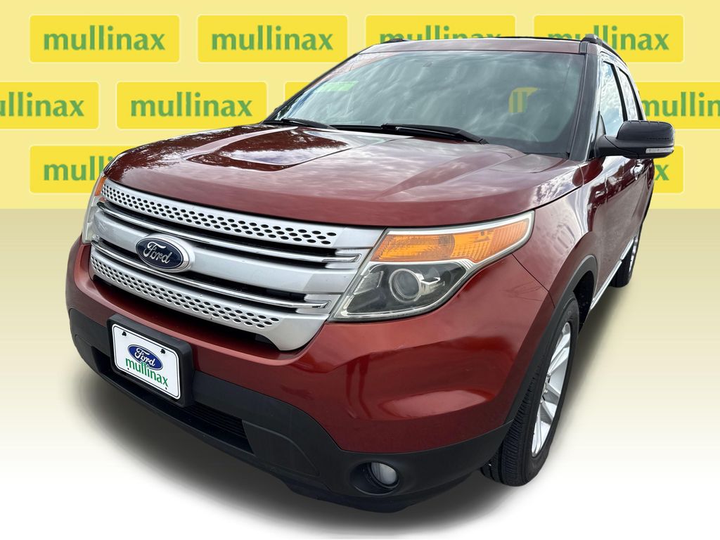 Used 2014 Orange Ford XLT image 10