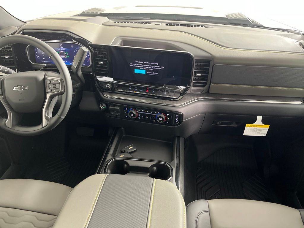 Thumbnail: 2026 Chevrolet Silverado 2500 - 18