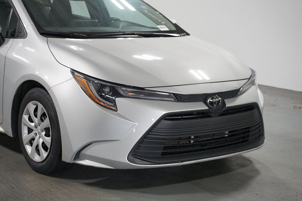 Thumbnail: 2024 Toyota Corolla - 4