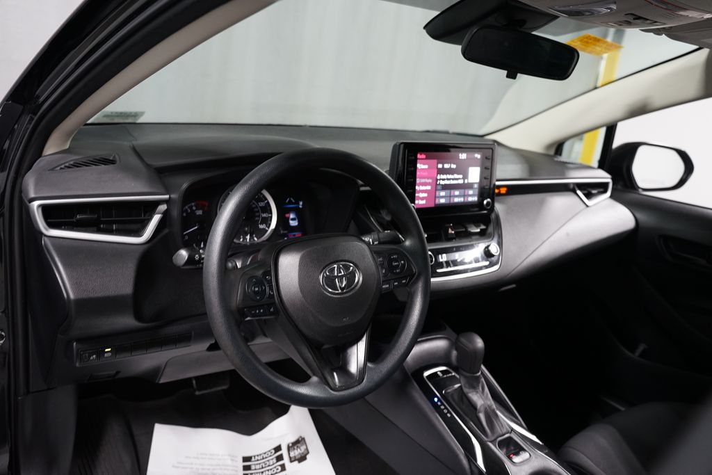 Thumbnail: 2022 Toyota Corolla - 11