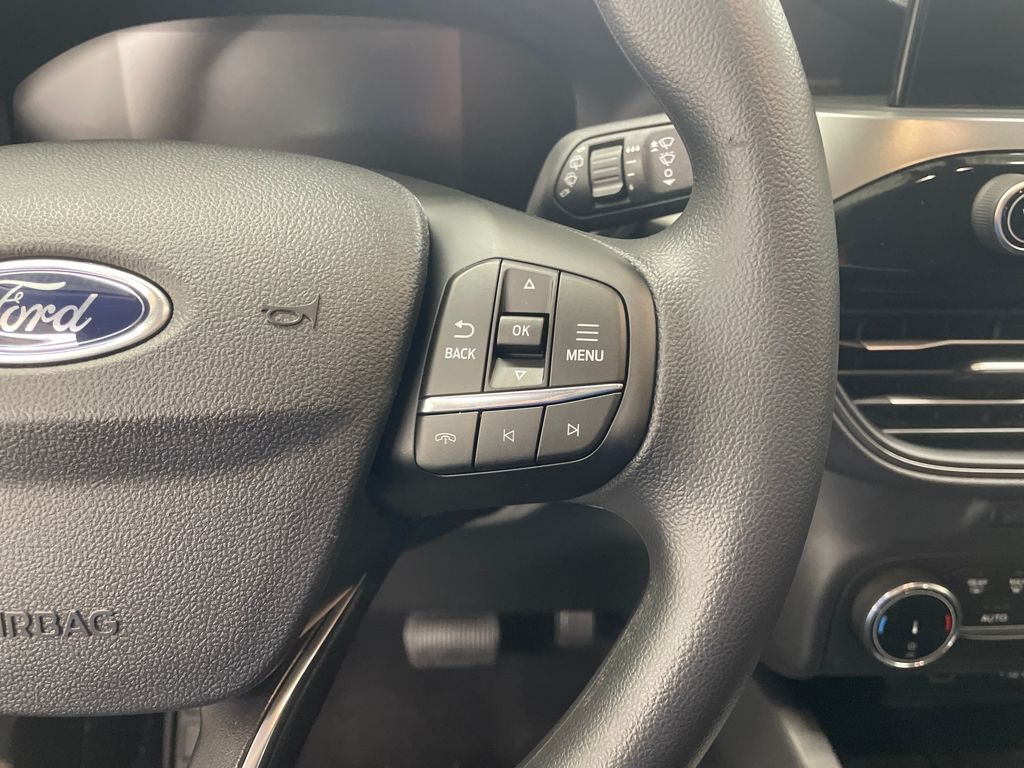 2025 Ford Escape Active photo 16