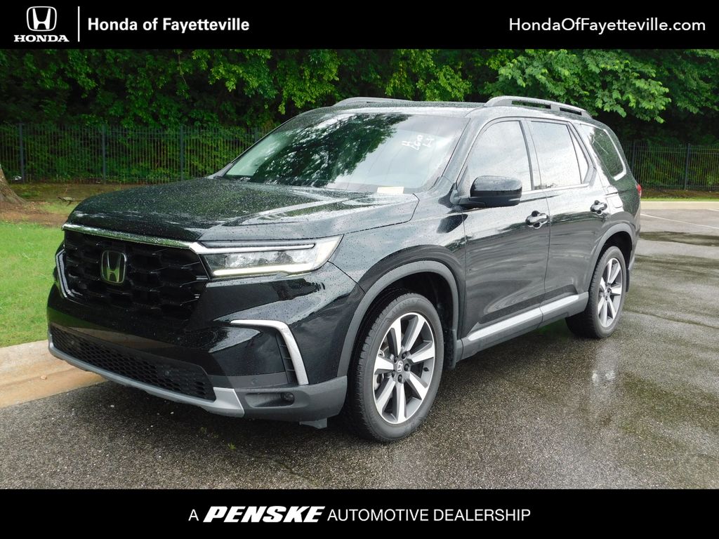 Thumbnail: 2023 Honda Pilot - 1