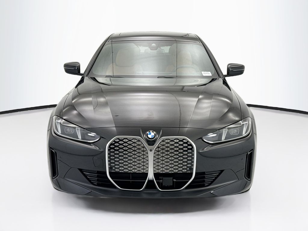 Thumbnail: 2026 BMW i4 - 2
