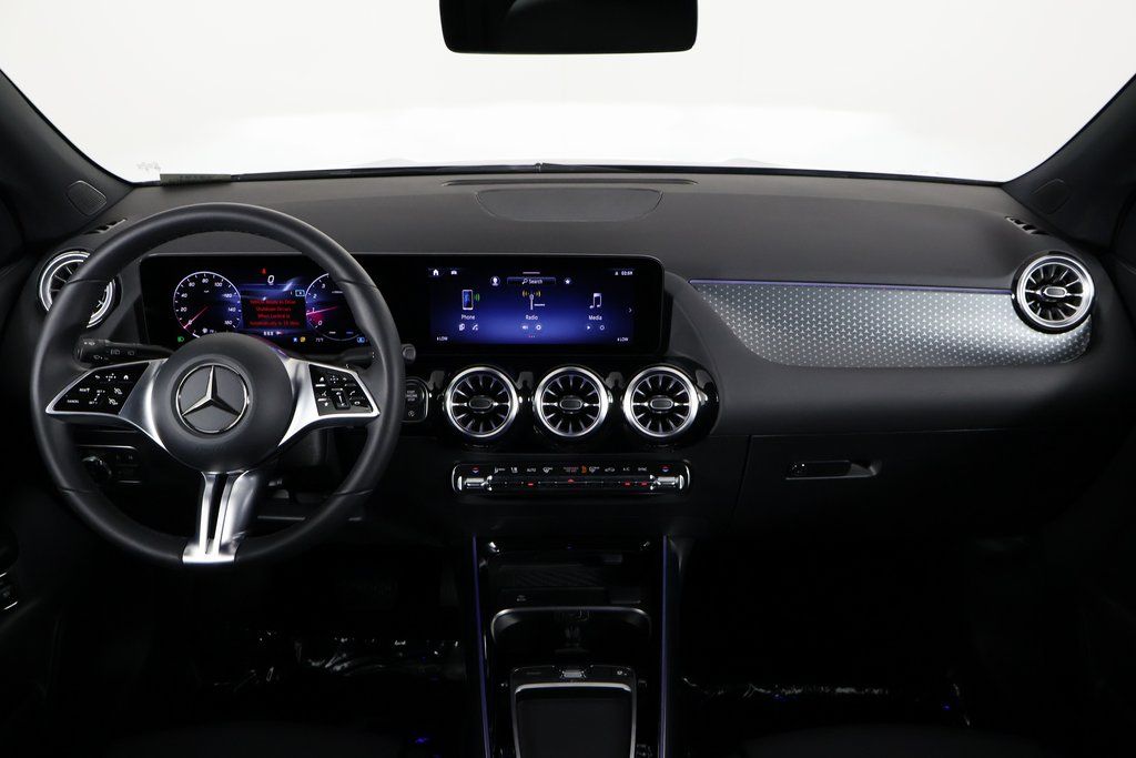 Thumbnail: 2024 Mercedes-Benz GLA - 8