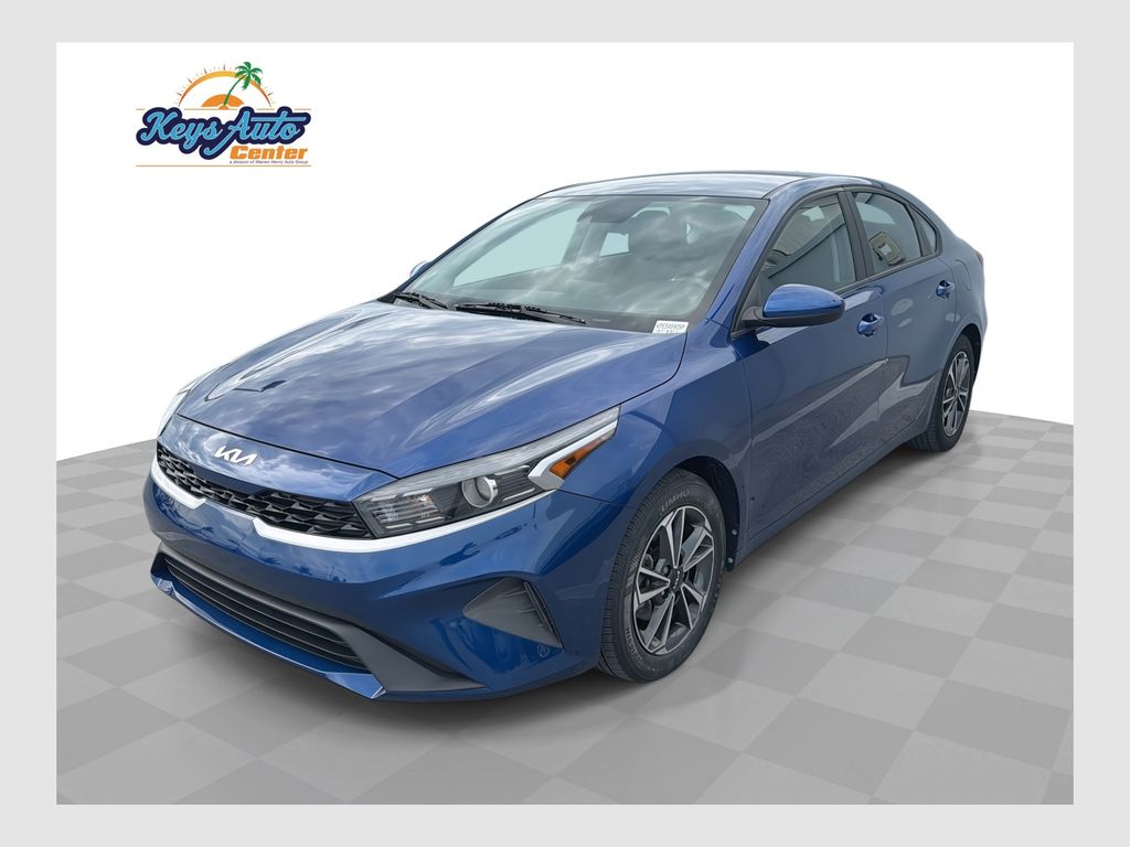 2023 Kia Forte LXS FWD