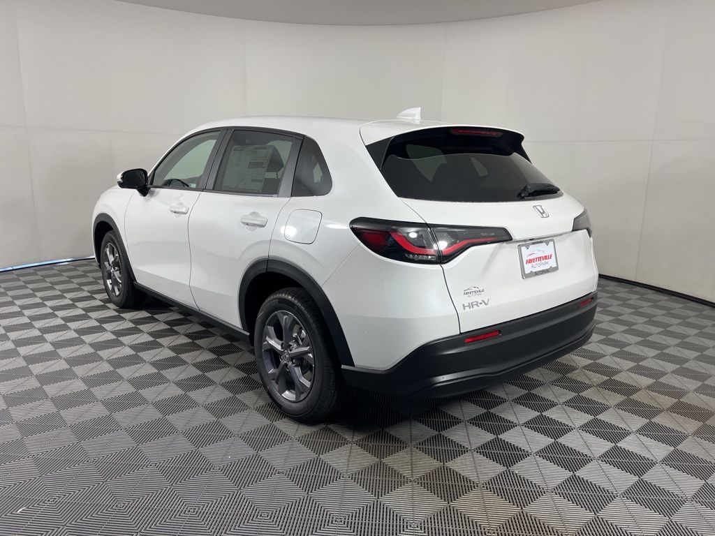 Thumbnail: 2026 Honda HR-V - 3