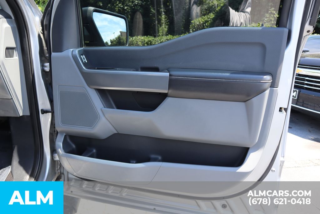 Used 2021 Silver Ford XLT image 27