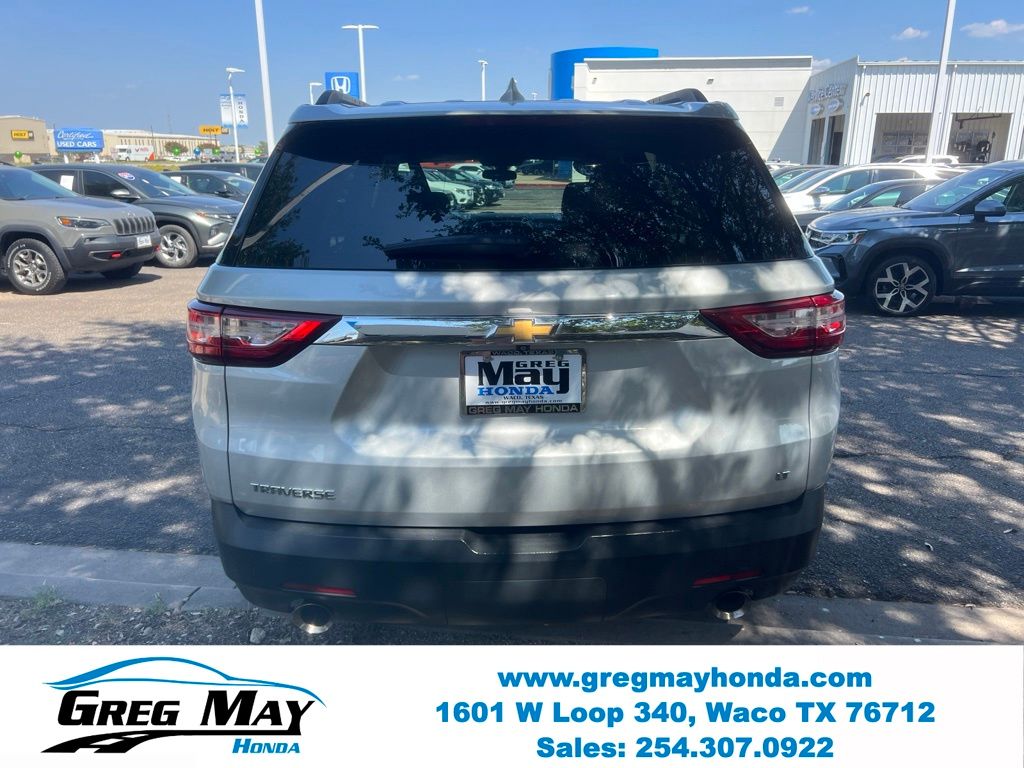 2020 Chevrolet Traverse LT - 6