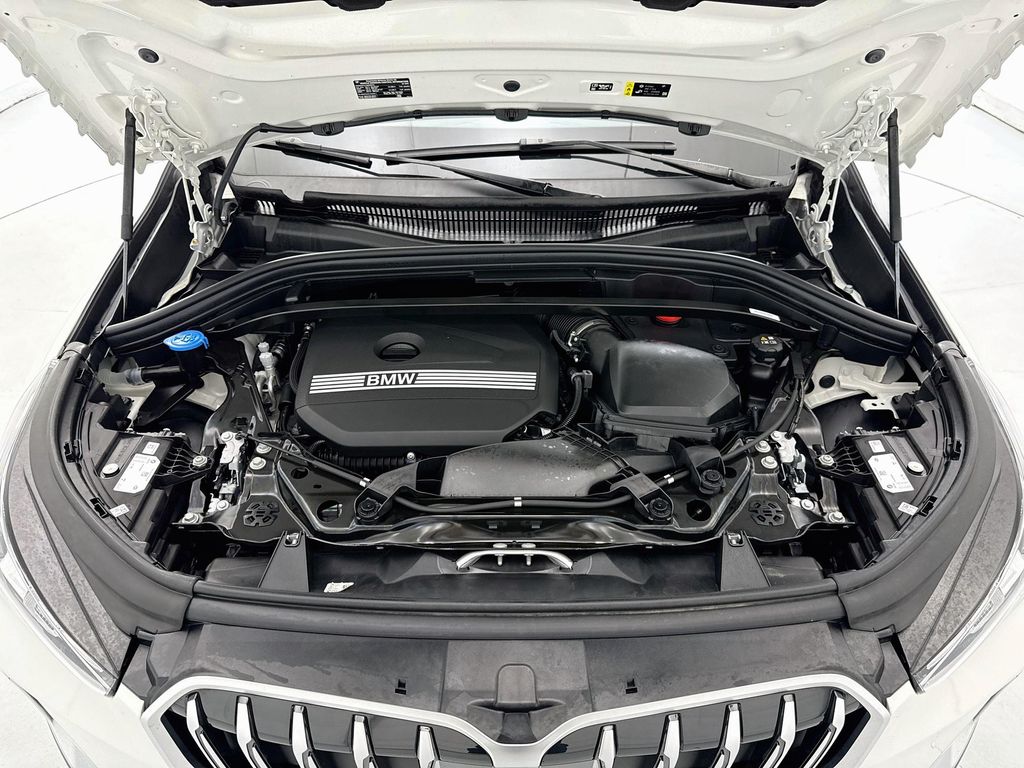Thumbnail: 2025 BMW X1 - 26