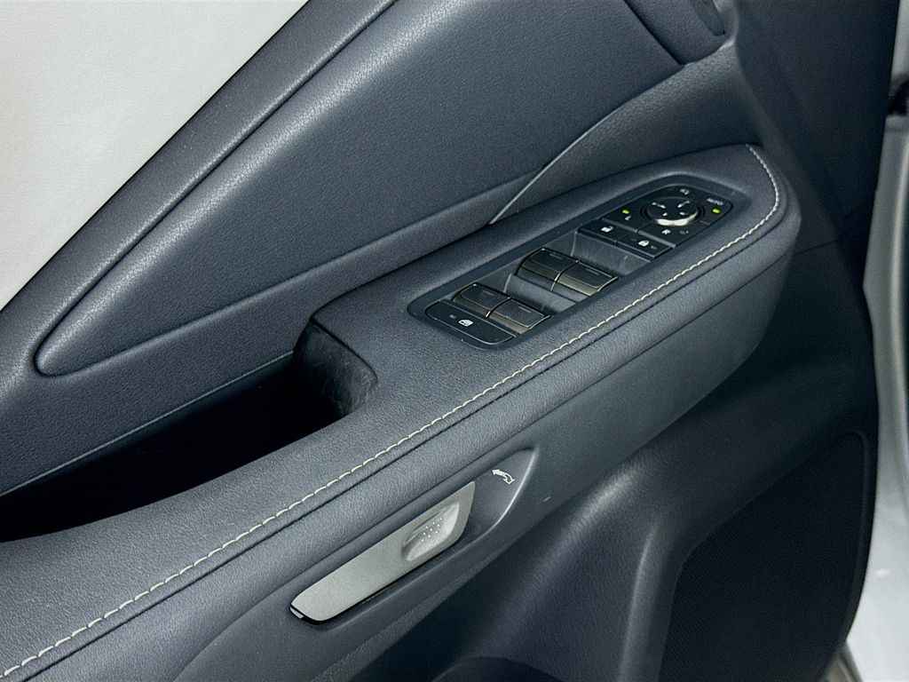 Thumbnail: 2025 Lexus TX - 18