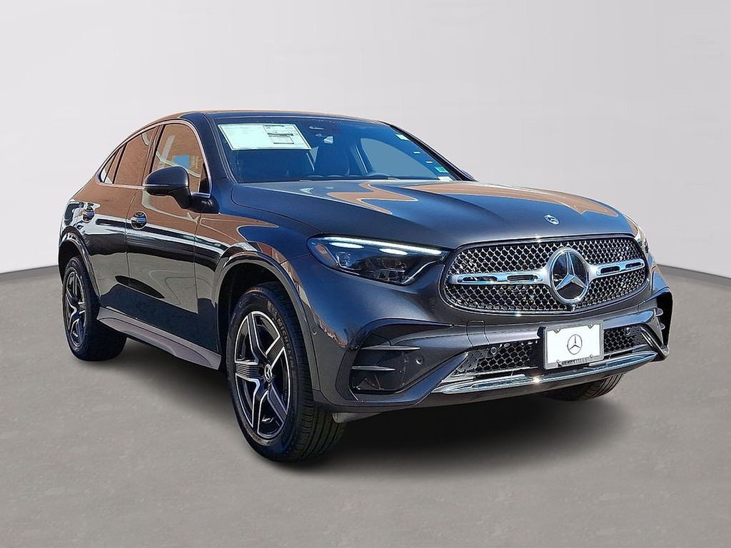 Thumbnail: 2025 Mercedes-Benz GLC - 2